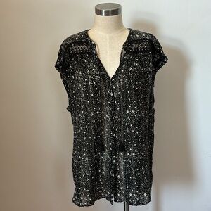 Lucky brand linen and crochet detail shirt